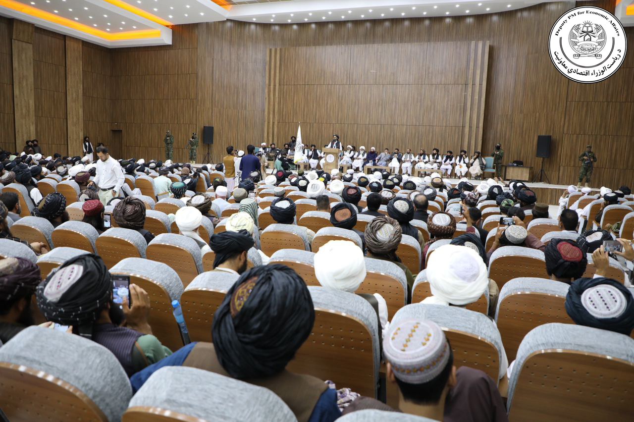 Hajji Mullah Abdul Ghani Beradar Akhund participated in a gathering organized by Afghan scholars, tribal leaders and businessmen in Herat