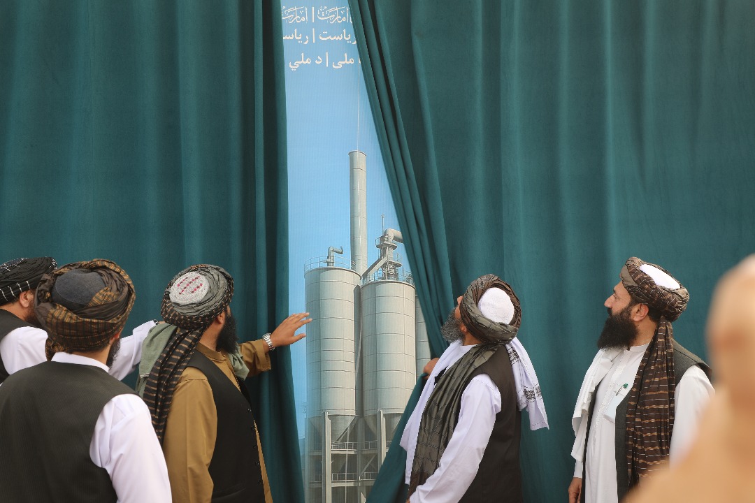 د غوري سیمنټو د درېیمې فابریکې د جوړېدو چارې پيل شوې