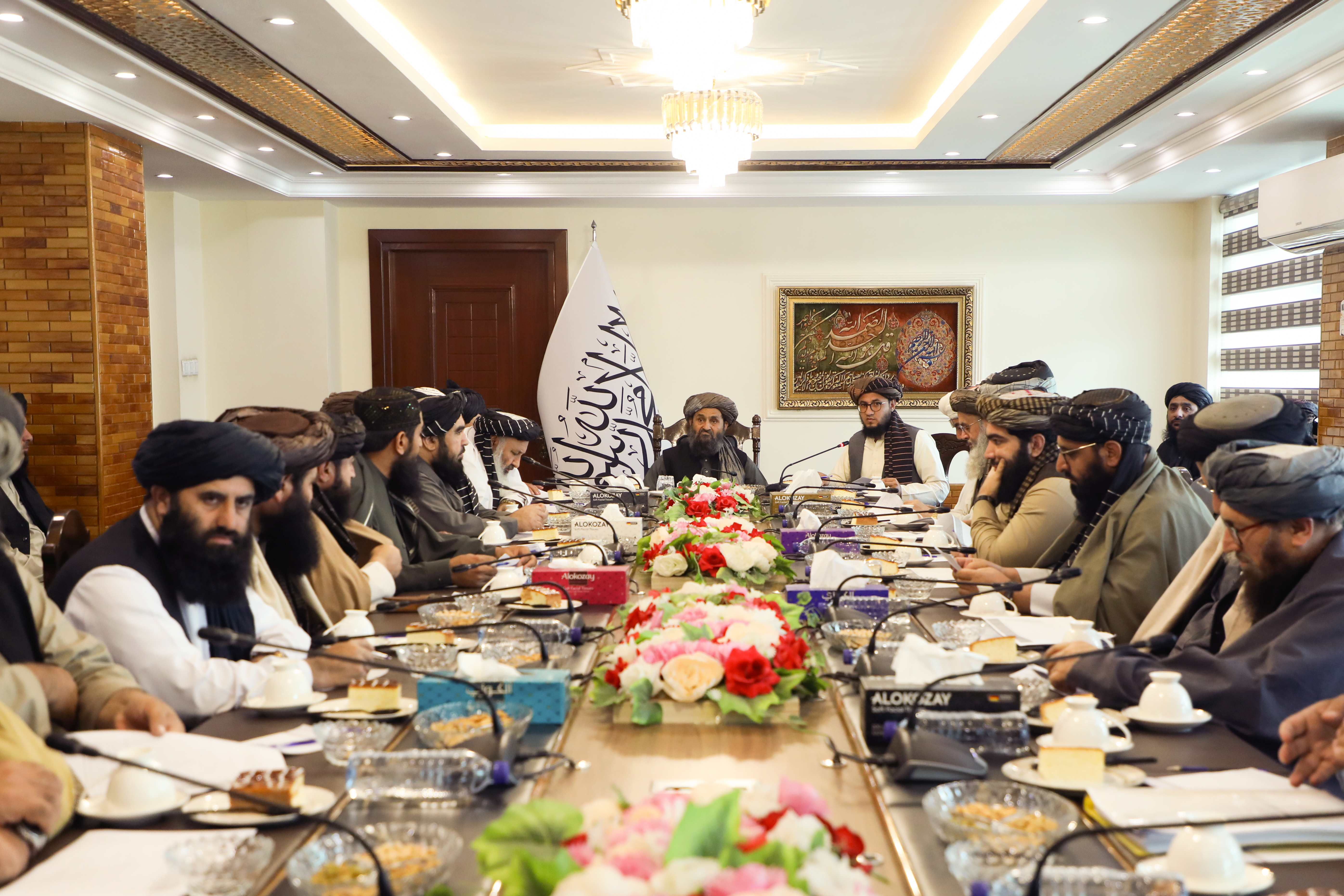 ملي تدارکاتو کمېسیون د څه باندې یو میلیارد افغانیو په لګښت ۱۷ پروژې منظورې کړې