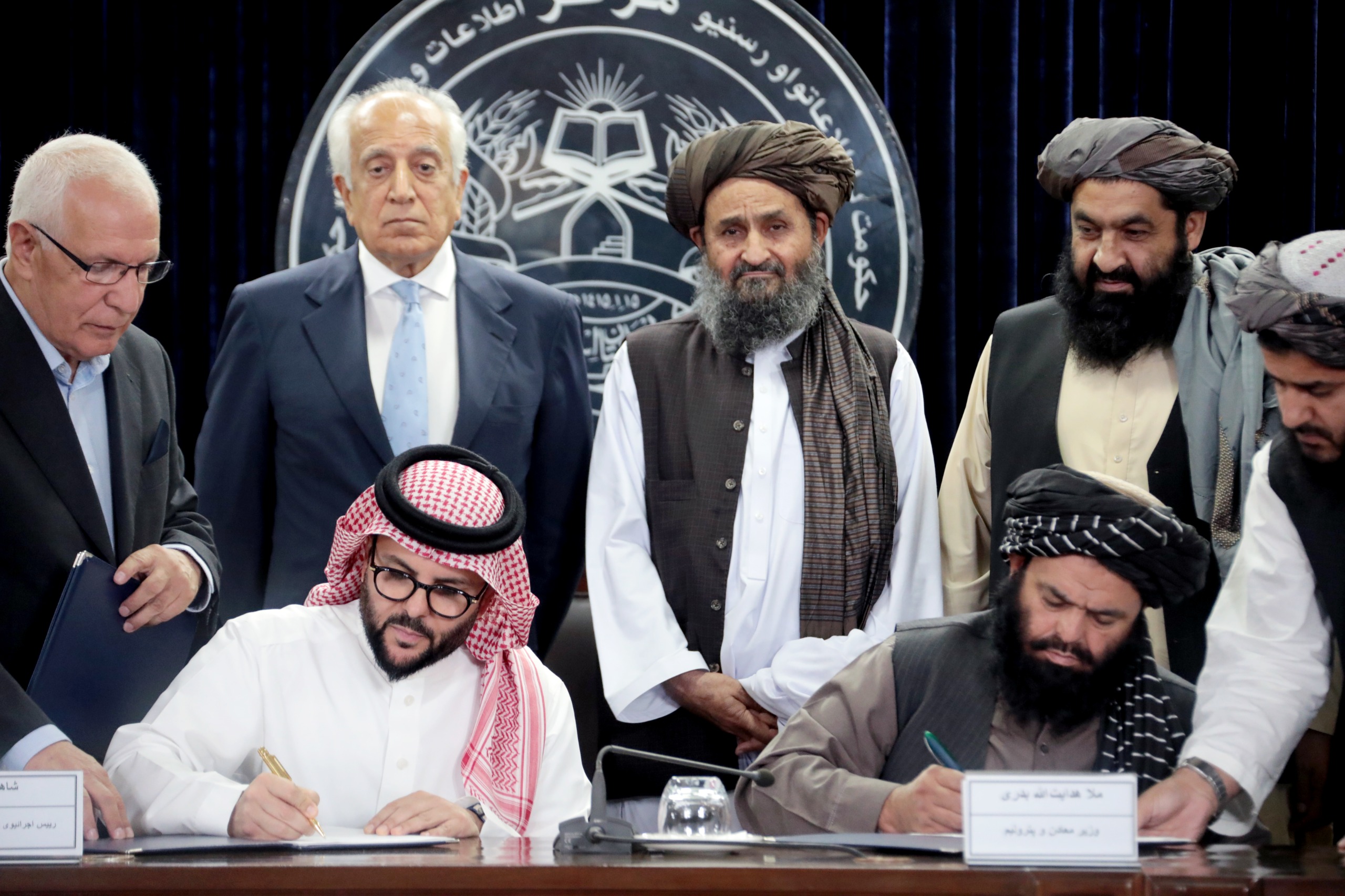 د کُشک-تيرپُل نفتي حوزې د اکتشاف او استخراج قرارداد لاسلیک شو